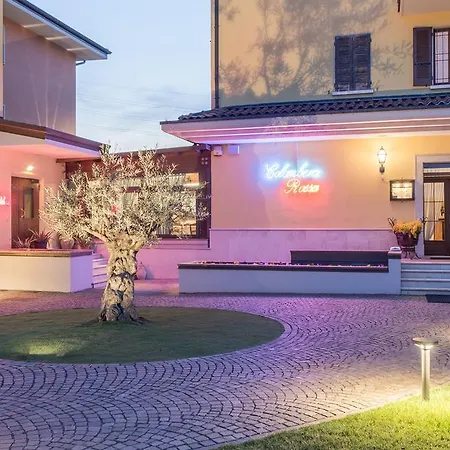 Panineria Colombera Rossa Hotell