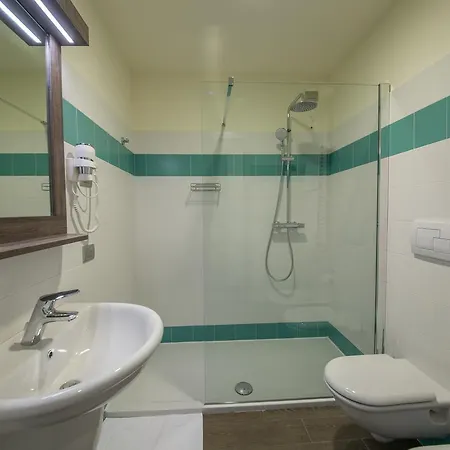 Panineria Colombera Rossa Hotell 3*